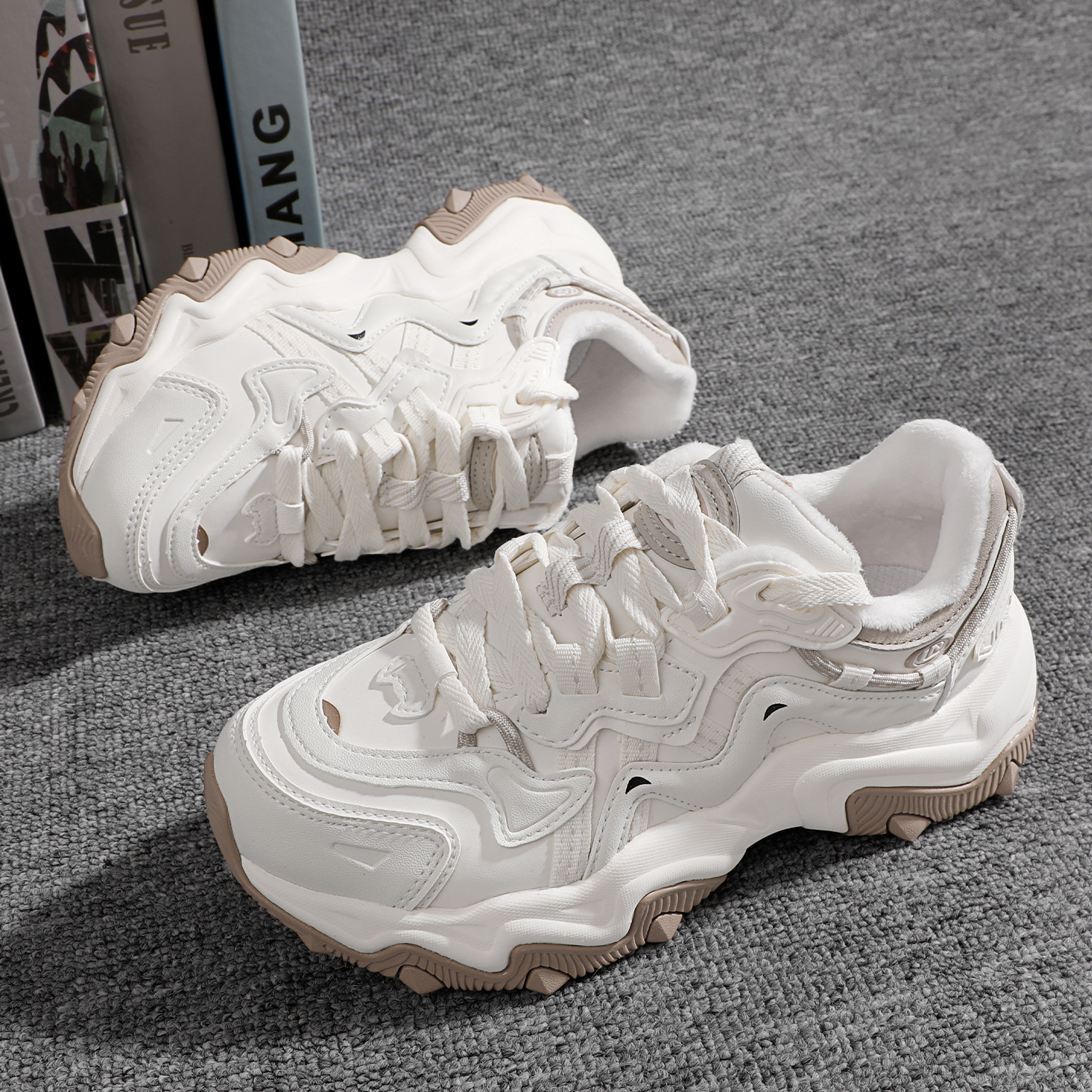 李宁猫爪LITE 2加绒休闲鞋女2024冬季新款加厚保暖运动鞋AGCU176