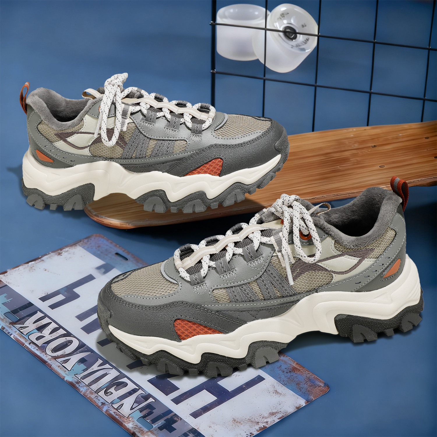 李宁正品2025冬季新款男山行WNTR LOW反光加绒保暖潮流休闲鞋