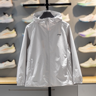 李宁外套男款2026春季新款运动男士保暖跑步软壳防风连帽风衣夹克