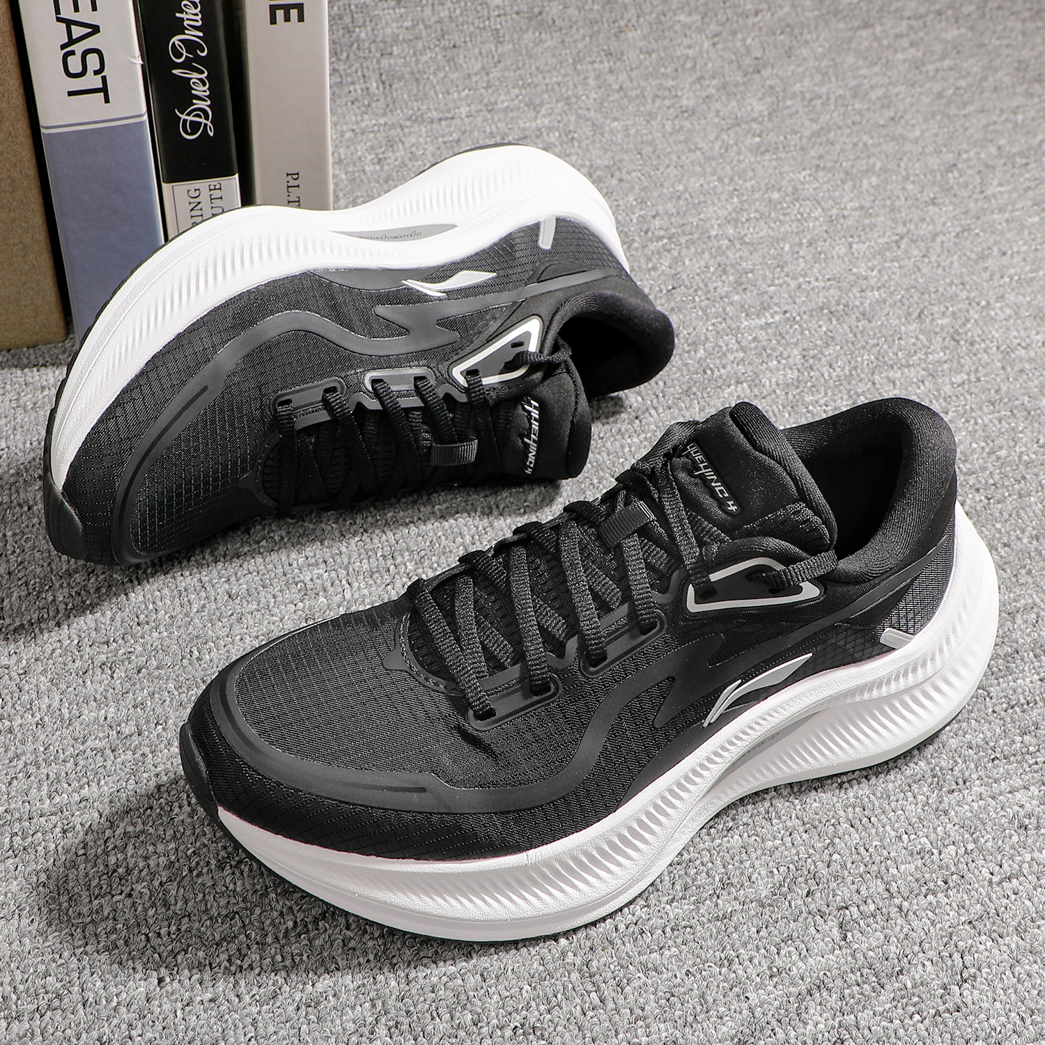 李宁跑步鞋女款2025春季新款越影5减震回弹健身训练运动鞋ARHV004