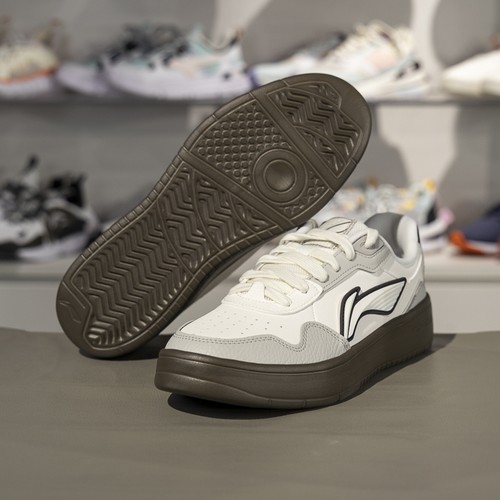 李宁板鞋男鞋2025夏季新款元宝trendy时尚百搭舒适休闲鞋AGCV177