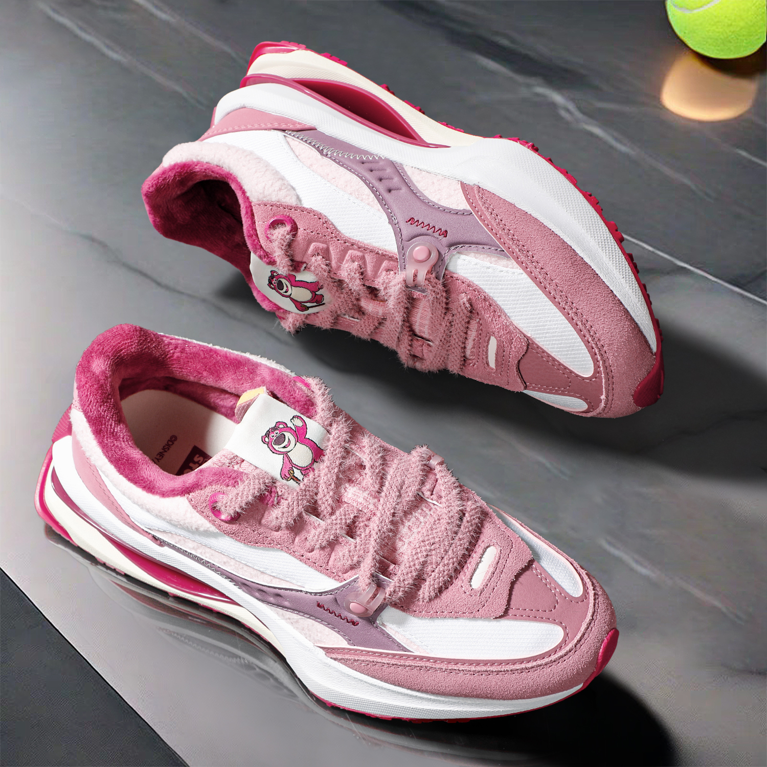 李宁运动鞋女2025冬季新款草莓熊92 SHADOW保暖软底休闲鞋AGCT250