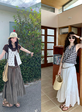 Tetu STUDIO 2025SS “显高！”两色流浪感不规则裁片半身裙