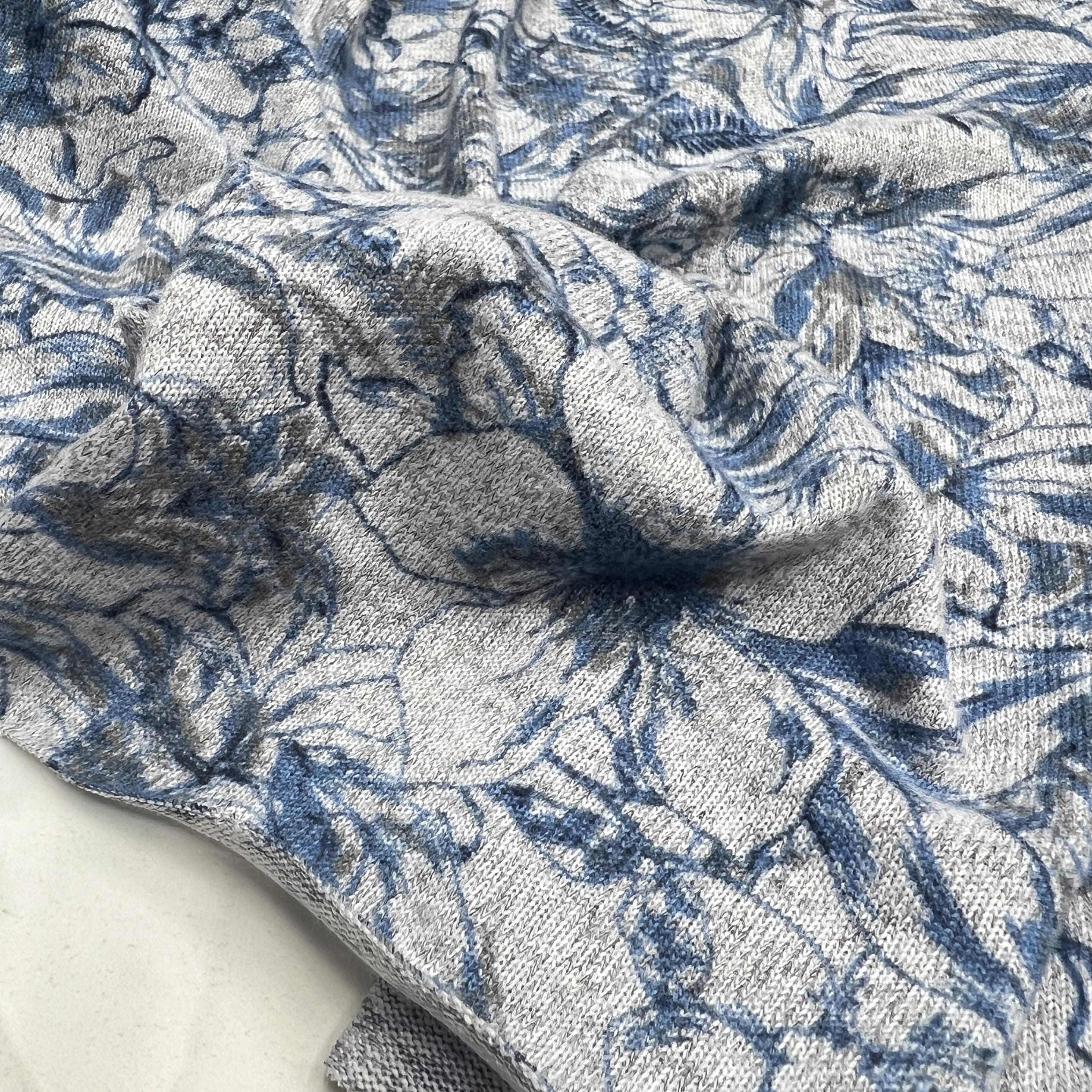 针织印花布料 灰色弹力毛衣印花上衣连衣裙服装面料