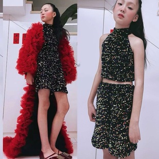 女童走秀亮片闪闪无袖挂脖吊带背心主持爵士舞演出服短裤两件套装