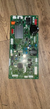 适用于东芝变频冰箱BCD-358WTC主板GK7VW80410-B控制板G0PMW11310