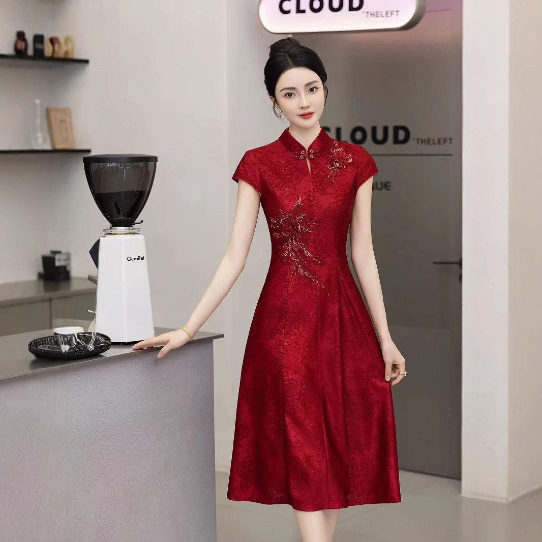 高端喜婆婆婚宴装2026新款年轻妈妈礼服结婚喜服婚礼旗袍高贵气质