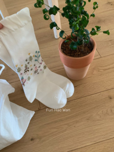 盐系清冷~无骨袜头 植物系小碎花中长筒女 有点小复古花苞边袜秋