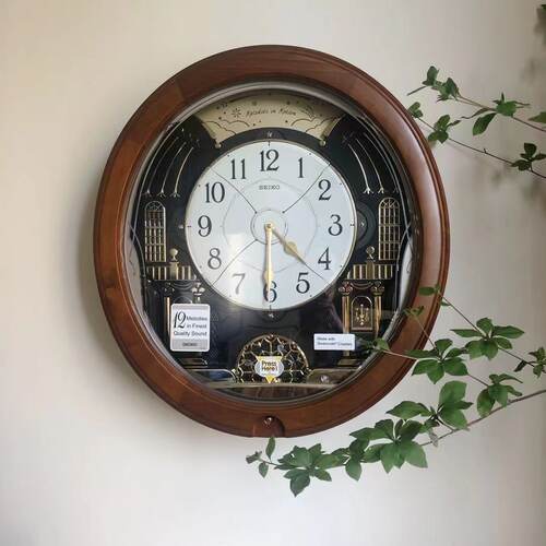 SEIKO日式客厅烟花场景音乐报时