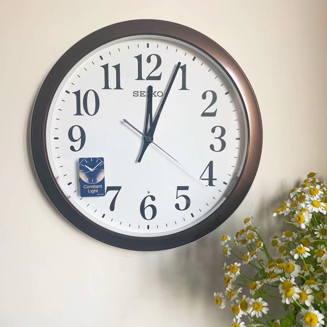 精工日本卧室数字挂钟客厅