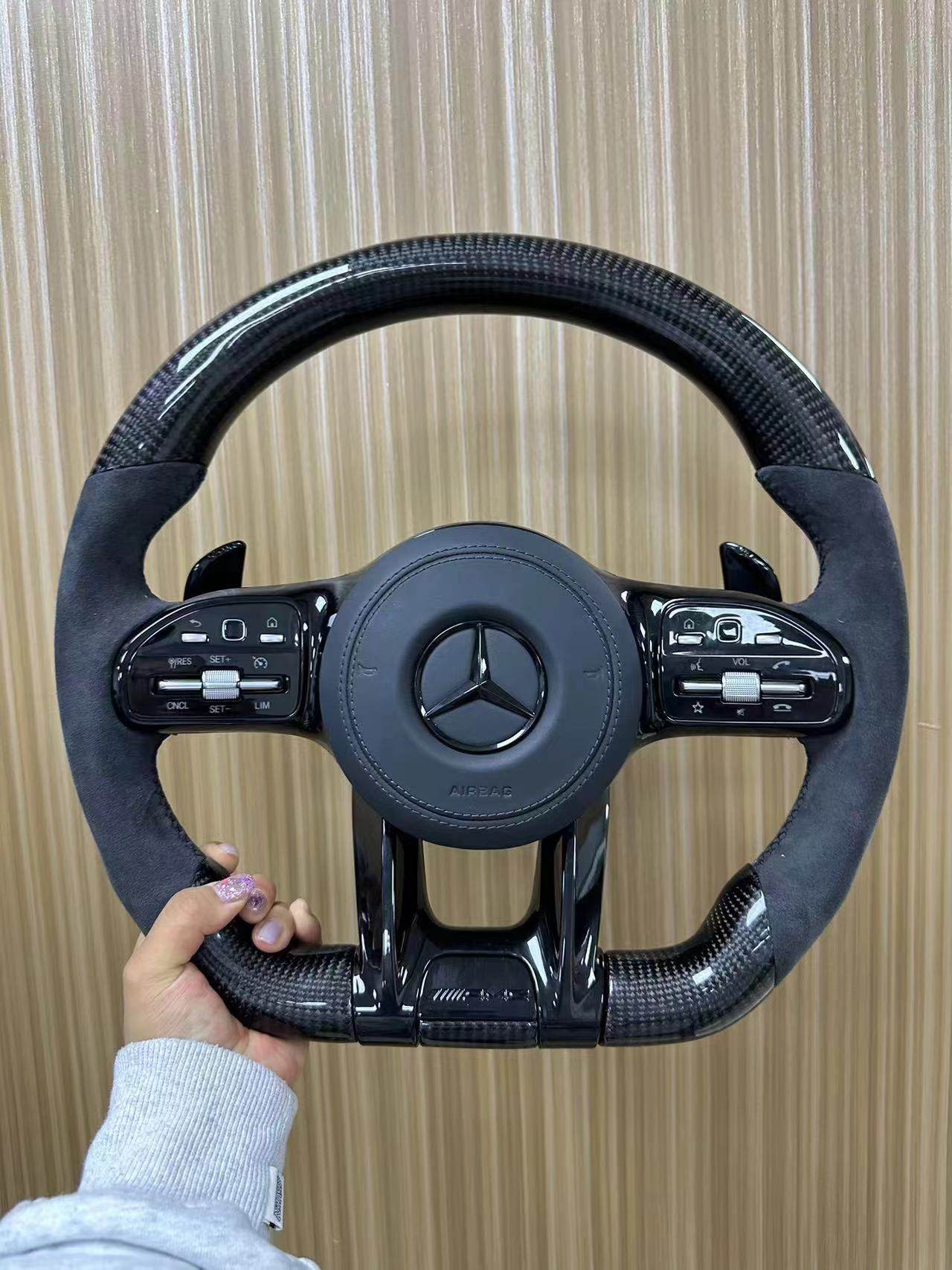 thumbnail for It is suitable for Mercedes-Benz old modifications to new AMG carbon fiber steering wheels AE300CSGR level GLC260GLESGT