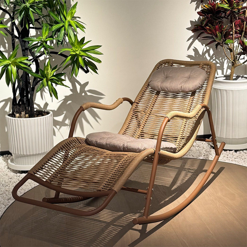 藤编摇摇椅躺椅逍遥藤椅成人阳台家用休闲椅户外家庭懒人大人摇椅