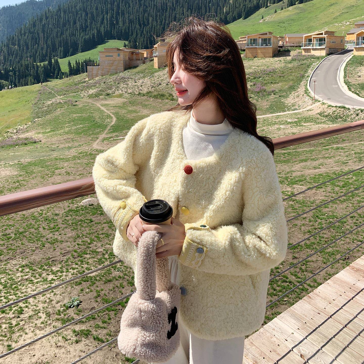 黄色奶羊羔D006-71版毛新外套女小个子冬款韩美甜减龄仿皮毛一体