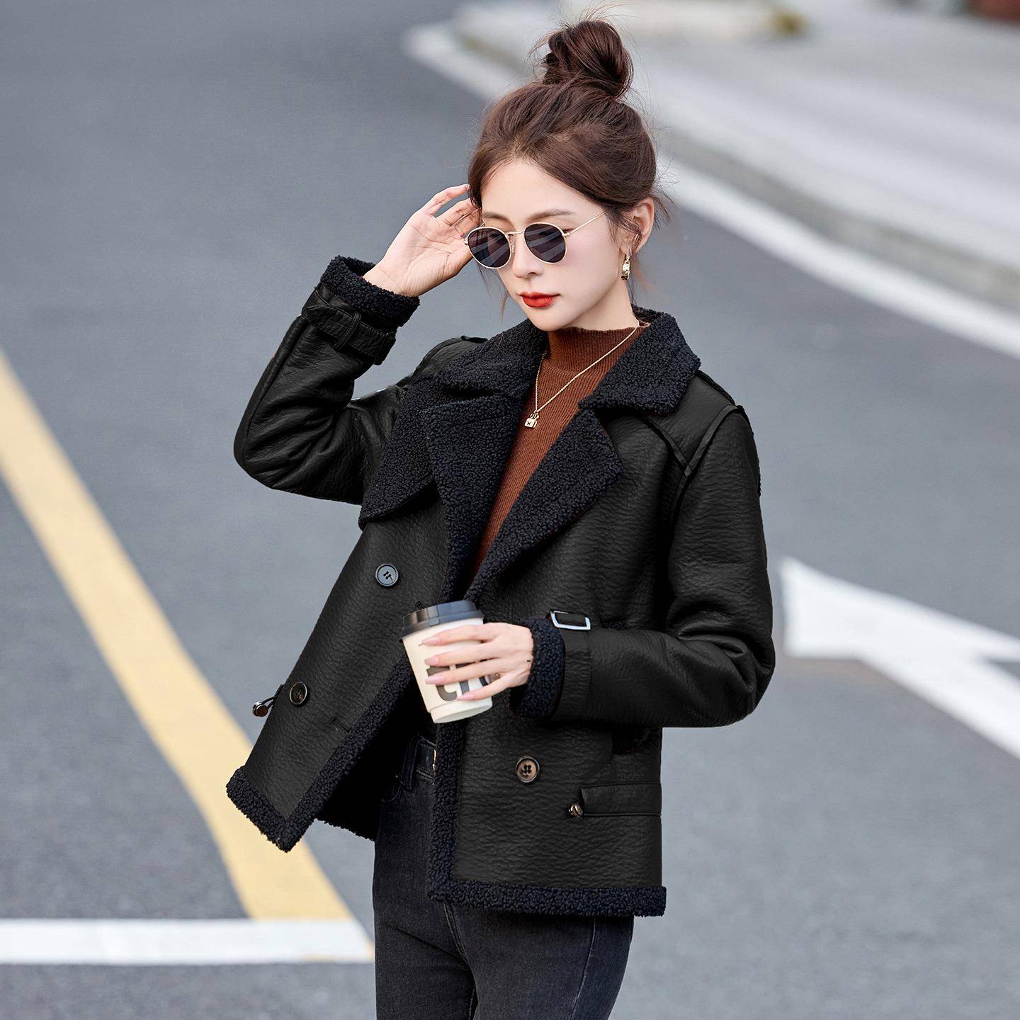 加绒加厚款女秋冬外套22ZH11880新小5香风皮毛一体时尚休闲外套ZH