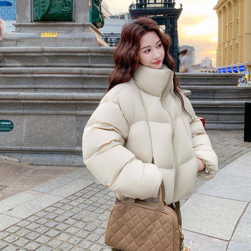 米白色泡芙羽绒服b207-185女冬季新宽款松休闲鸭高级感白款绒短外