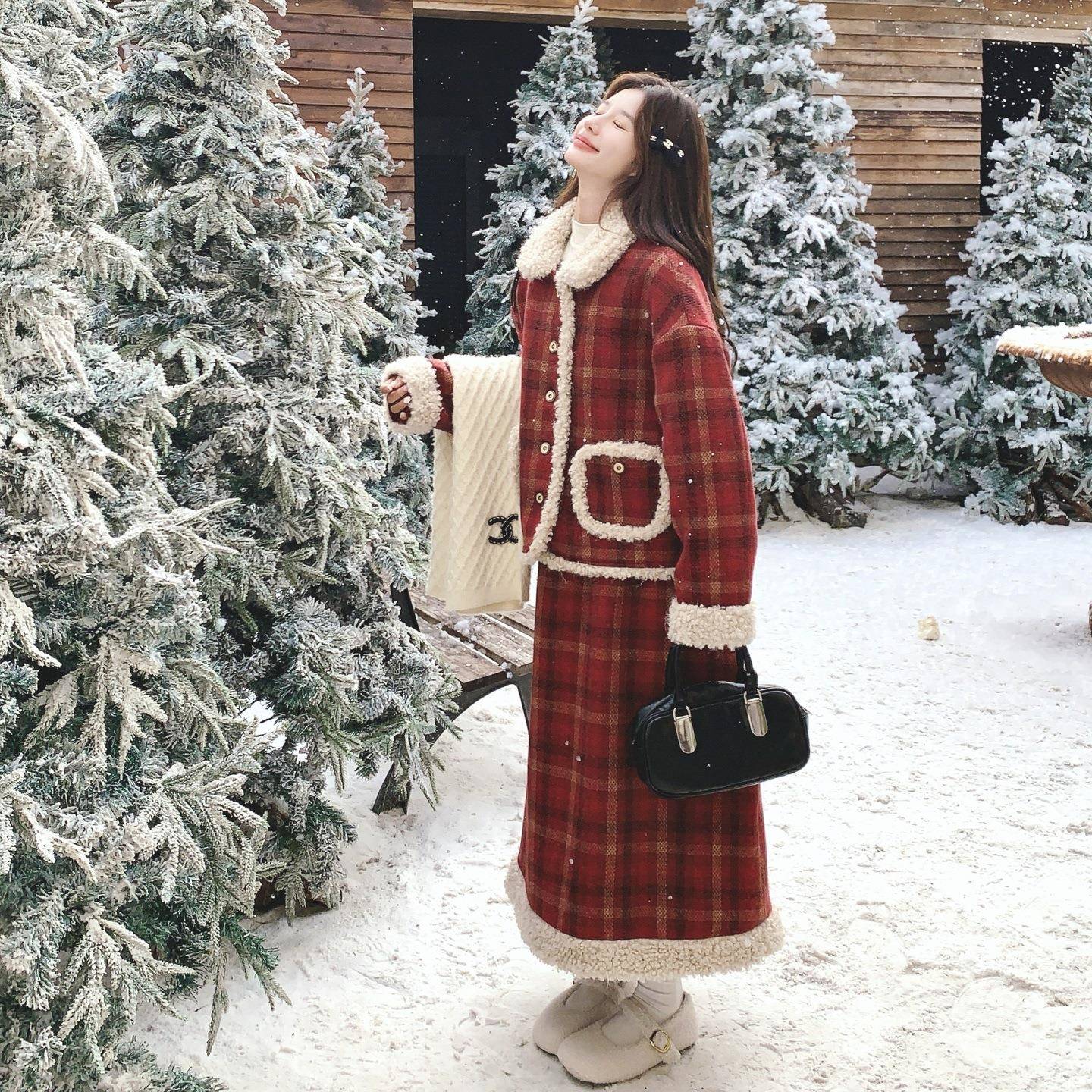 复古艺风格子c069-0羊羔毛装裙秋冬季年新女款外套半身套裙两件文