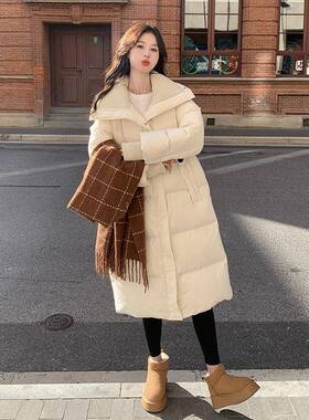 白色大翻领羽绒服女季新款韩系收款C195-922腰中冬长保鸭暖白绒外