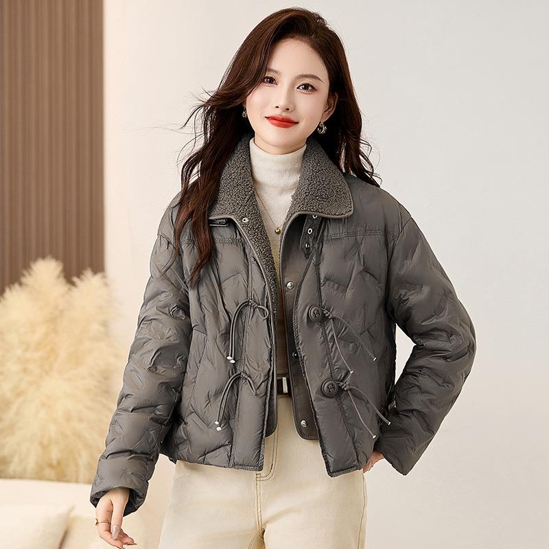 尚式Y羽绒服冬季新款女装设计感翻领时保暖白鸭绒外套 X8620YX862