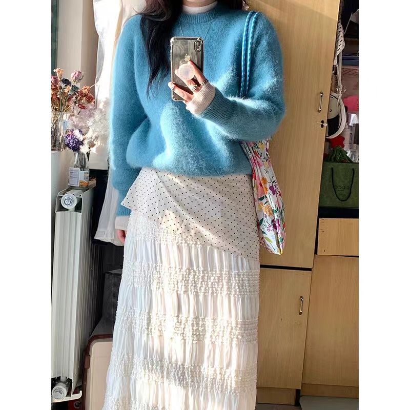 套装女2024秋冬季新款设计感蓝色宽松针织毛衣+波点吊带+半身裙女