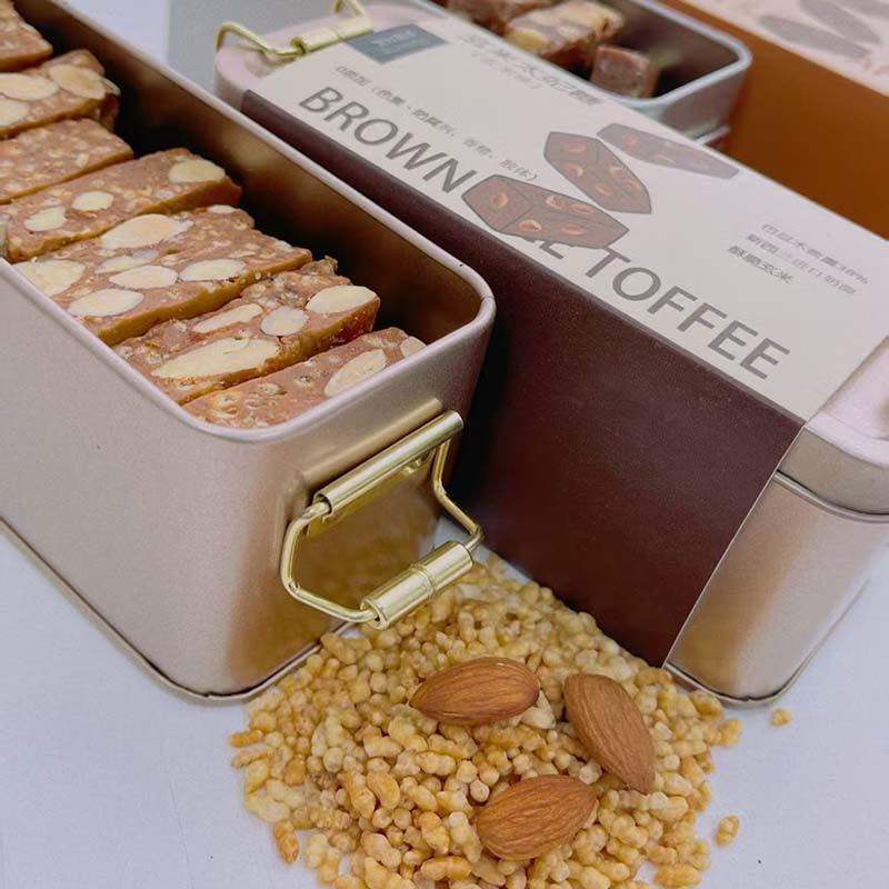 法式海盐巴旦木太妃糖手工坚果仁夹心喜糖零食独立包装铁礼盒装,零食/坚果/特产,焦糖/太妃糖,淘宝优惠券,粉丝福利购,淘宝优惠卷