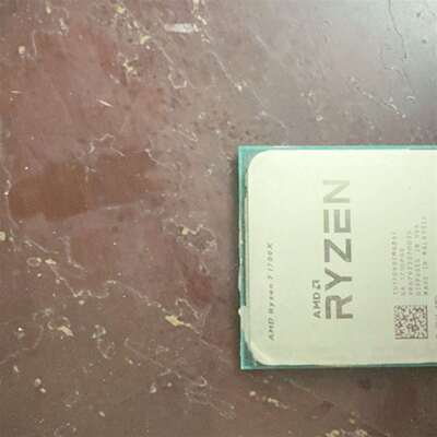 可维修锐龙r7 1700x，功能正常，成色如图议价
