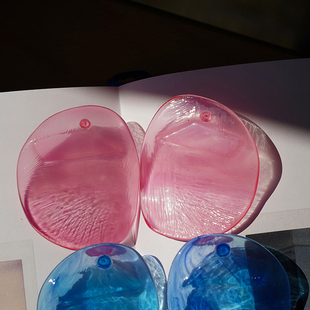 耳边铛2春晚王菲同款透明耳环大虾片耳饰耳钉高级气质红色大耳夹