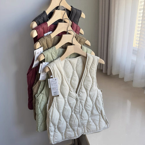 白菜价 清仓福利！90白鸭绒V领轻便保暖羽绒马甲叠穿内搭上衣女