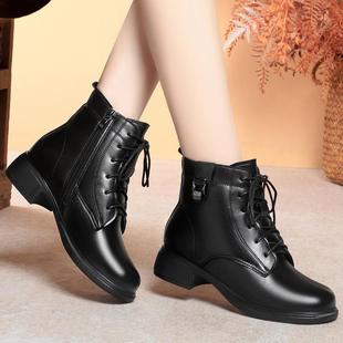 加绒绑带英伦风小皮鞋冬季中年软底妈妈鞋真皮靴子粗跟马丁靴软底
