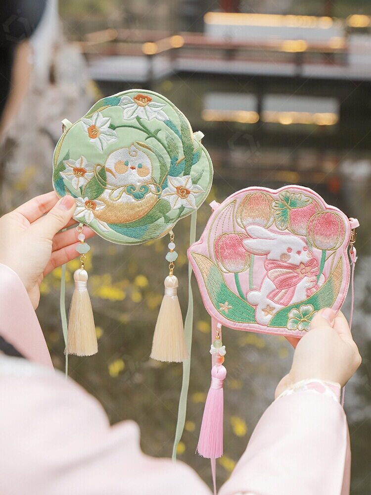 새로운 골동품 HANFU 액세서리 귀여운 토끼 어린이 가방 자수 향 주머니 지갑 펜던트 크로스 바디 여성용 가방