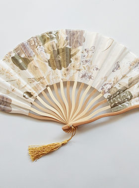 中国风水墨画手工龙骨扇