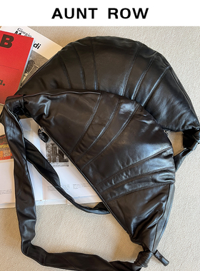 AuntRow24FW LE*M*RE同源进口羊皮&轻盈感全植鞣牛角包大号3