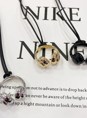 银色金属耳机吊坠项链女款轻奢高级感长款毛衣链2026新款装饰配饰