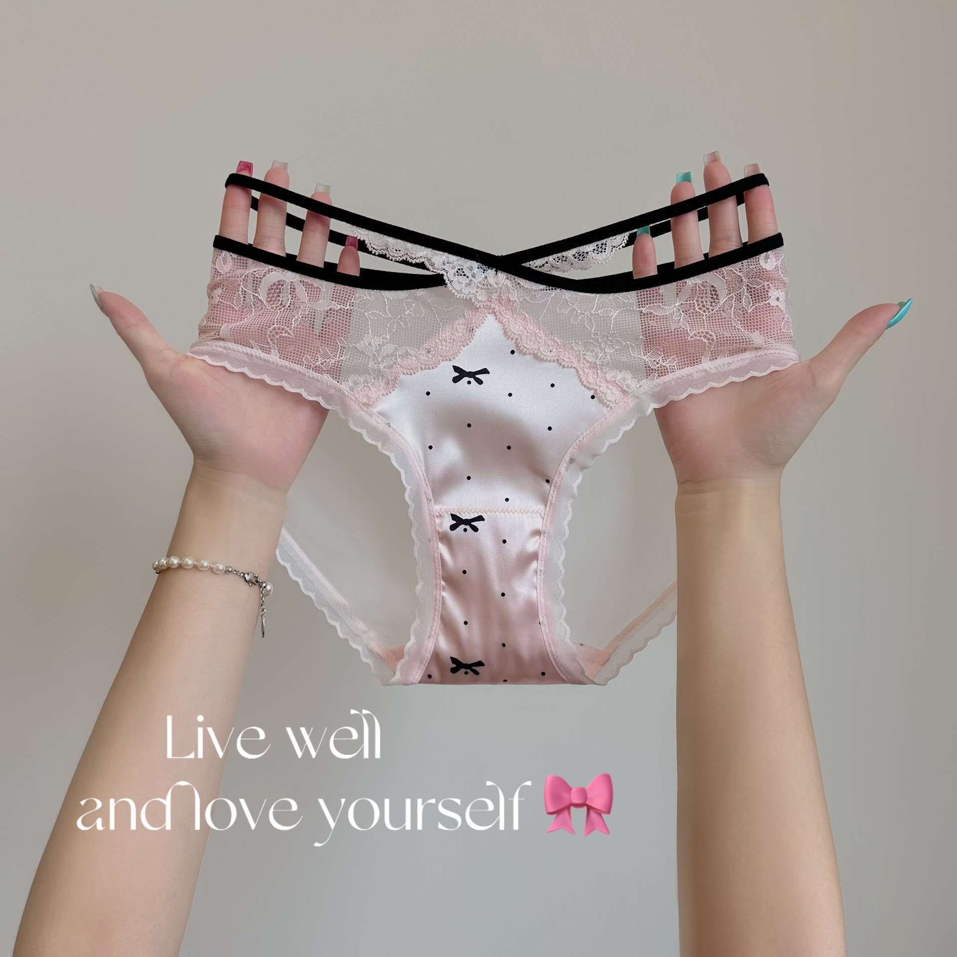 绝美女生2025新款独特性感蝴蝶结蕾丝交叉低腰三角内裤女士高级