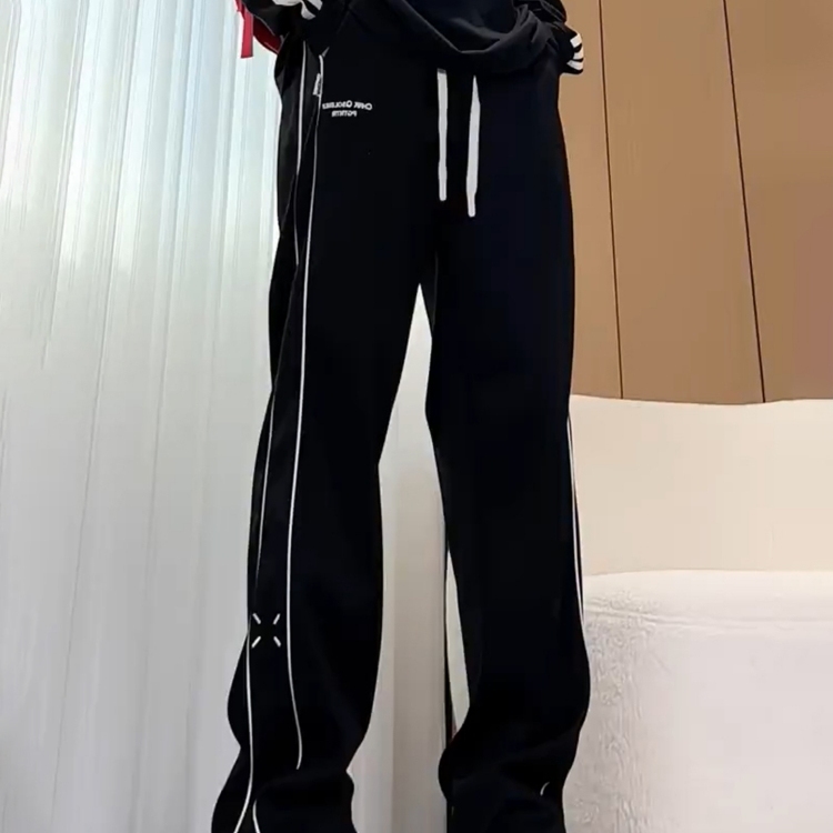 黑色美式侧边条纹卫裤男款
