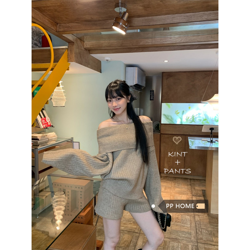 日本offcat卡其色毛衣套装女秋冬慵懒一字肩宽松针织衫休闲短裤两