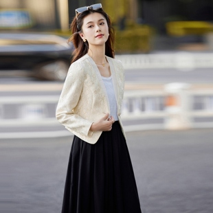 高级感提花外套女短款2025春秋新款小个子时髦气质小香风上衣修身