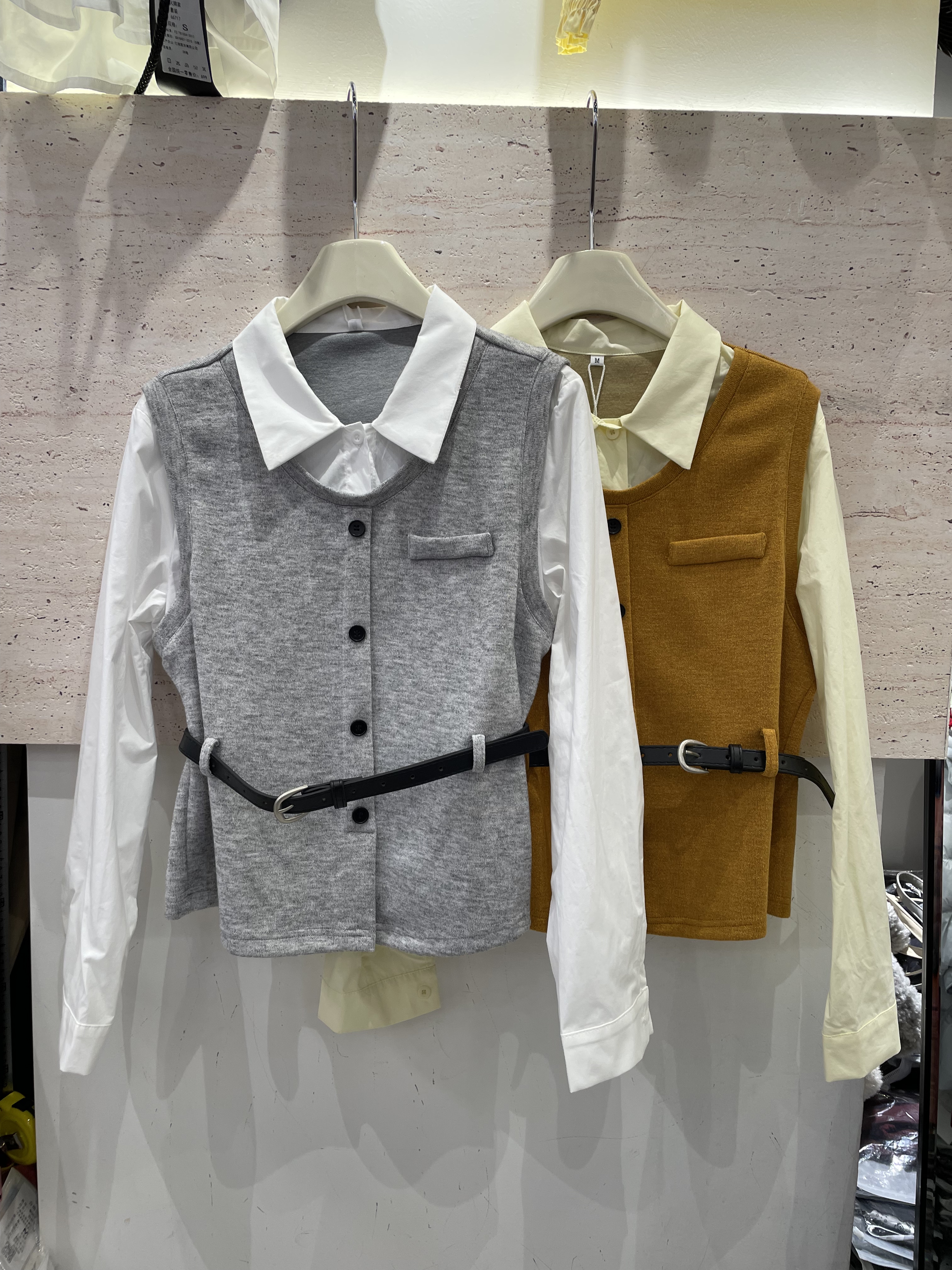 鑫风尚212假两件衬衫女春季休闲轻奢高级感短款小个子收腰棉上衣