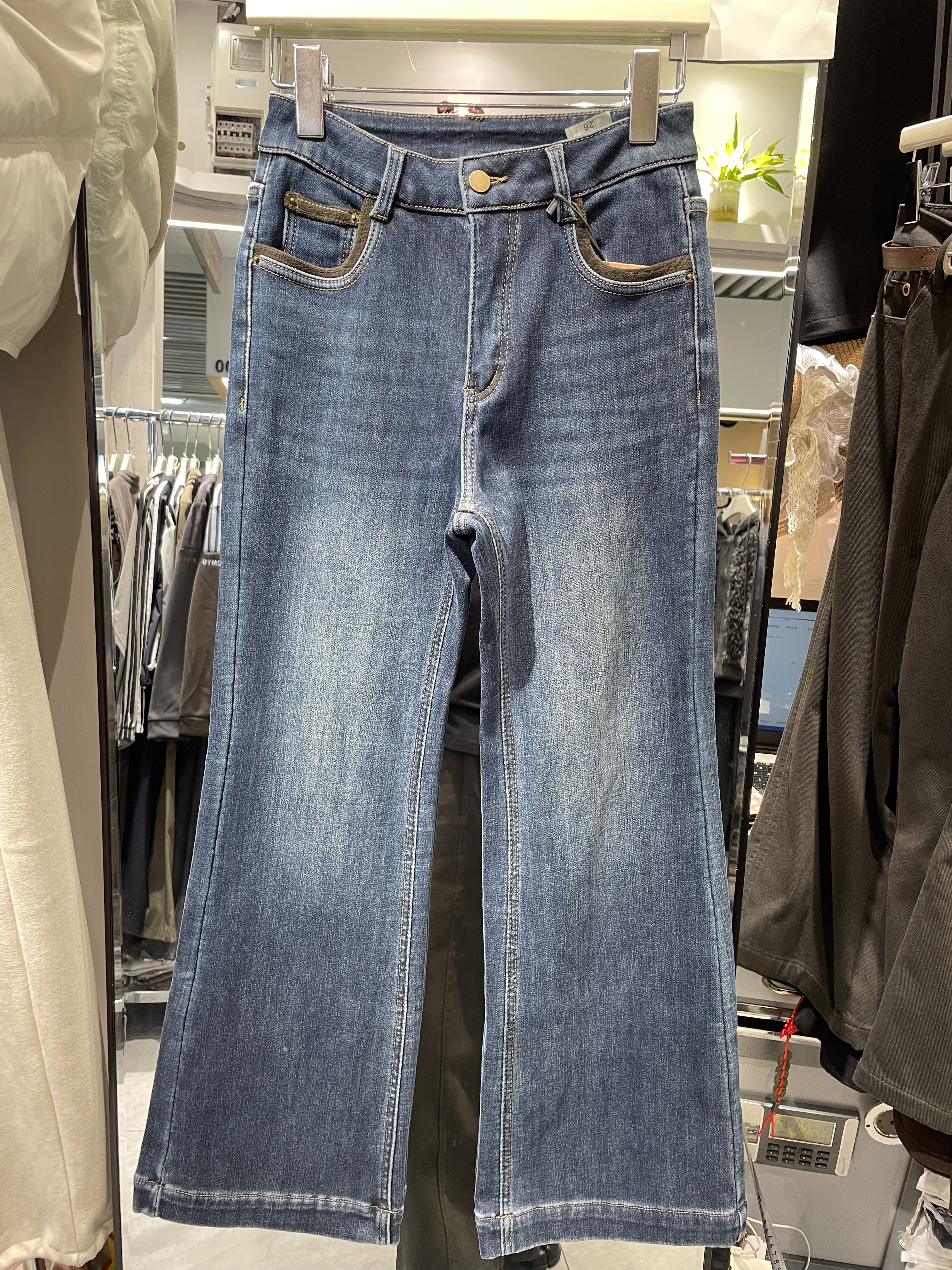 竹子家803冬新品加绒加厚高腰洋气百搭显瘦微喇裤小个子牛仔女裤