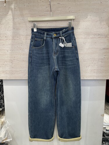 梦佳瑶2125冬加绒加厚显腿长高腰显瘦窄版直筒阔腿裤女牛仔九分裤