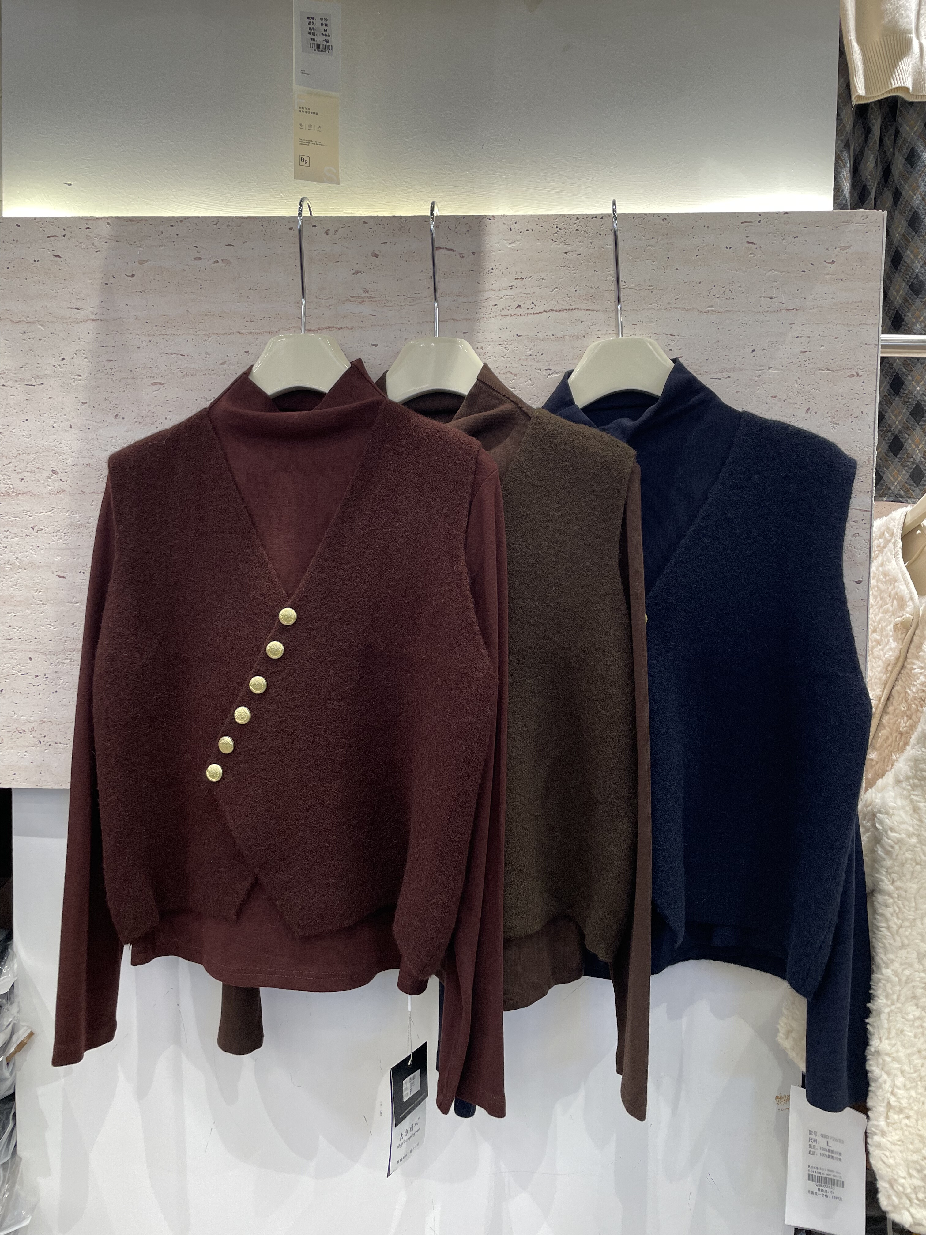 大方15030秋冬时尚气质洋气半高领打底衫T恤针织背心百搭两件套女