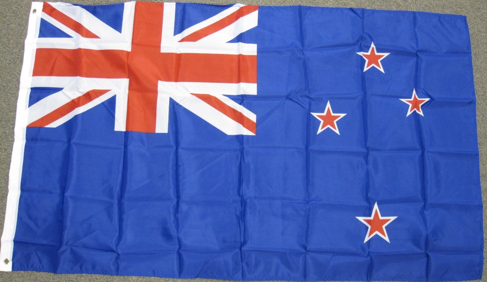 厂家直销，外贸店家货源供应， 100D 涤纶面料 双透 防水防晒 不褪色 快速优质,彩旗定做 一件定制 ，免费设计