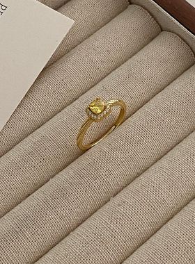 S925纯银黄水晶黄钻戒指女轻奢超闪小方糖麻花食指戒送闺蜜纪念戒