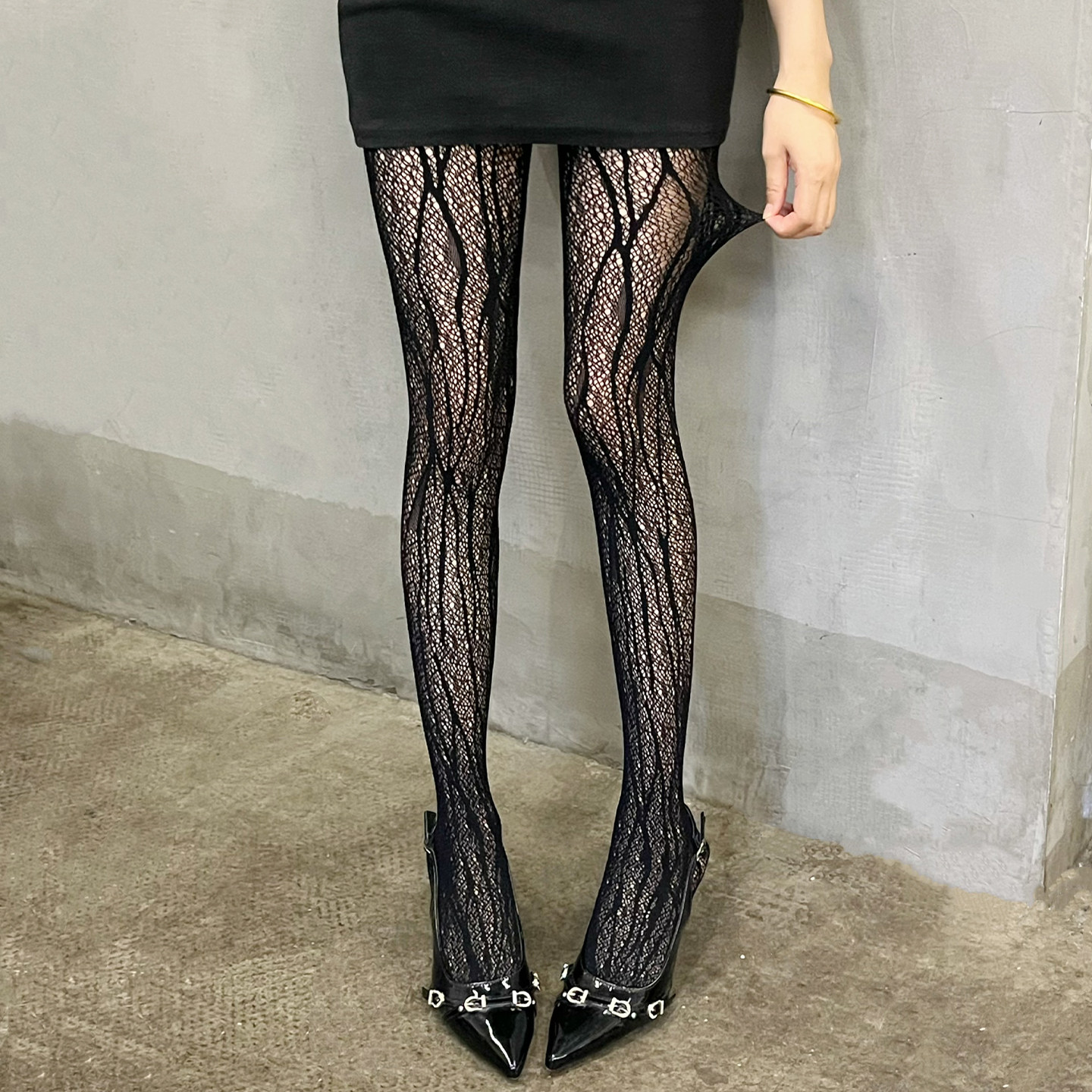 性感镂空蕾丝花纹黑丝袜女薄款连裤袜子法式复古美腿打底袜渔网袜