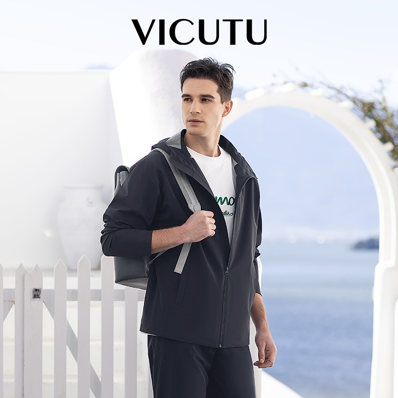 VICUTU春季破风者冲锋夹克