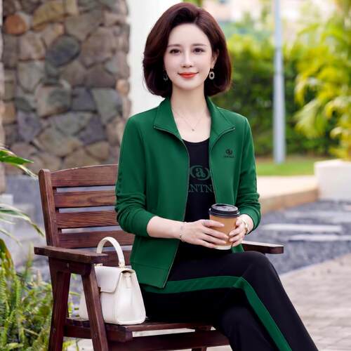 老年女加肥运动三中件套弹妈10200455力宽松妈日休闲户外外常出款