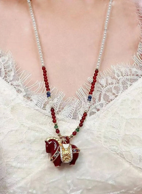 本命年新中式红马滴油毛衣链