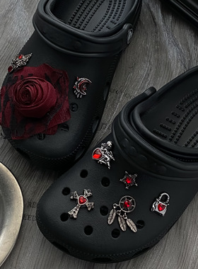 无人区玫瑰｜洞洞鞋鞋花暗黑系朋克风配饰适配Crocs鞋扣可拆卸diy