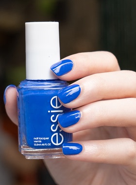 ESSIE新品指甲油819 butler please克莱因蓝宝石蓝免烤显白电光蓝