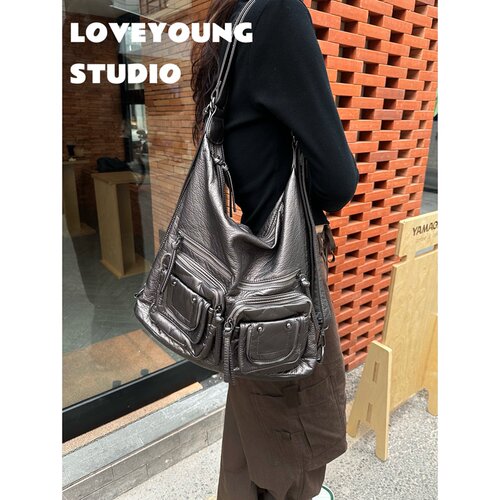 LOVEYOUNGSTUDIO金属朋克机车包