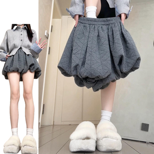 灰色外穿菱格短裤女秋冬2026新款宽松a字休闲裙裤显瘦韩系花苞裤